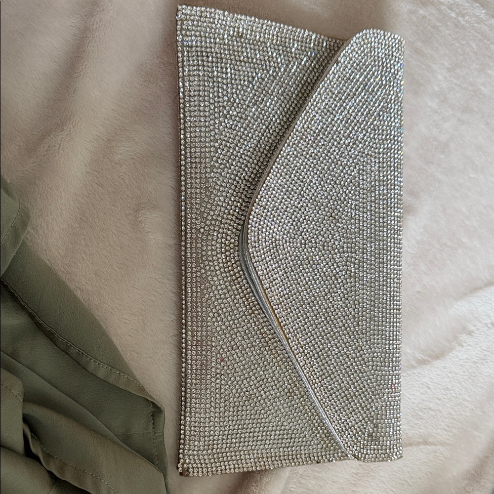 Steve Madden Silver Rhinestone Clutch